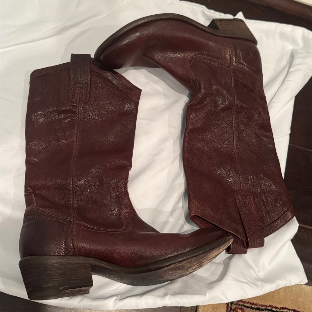 FRYE LEATHER WESTERN BOOTS SIZE 6.5